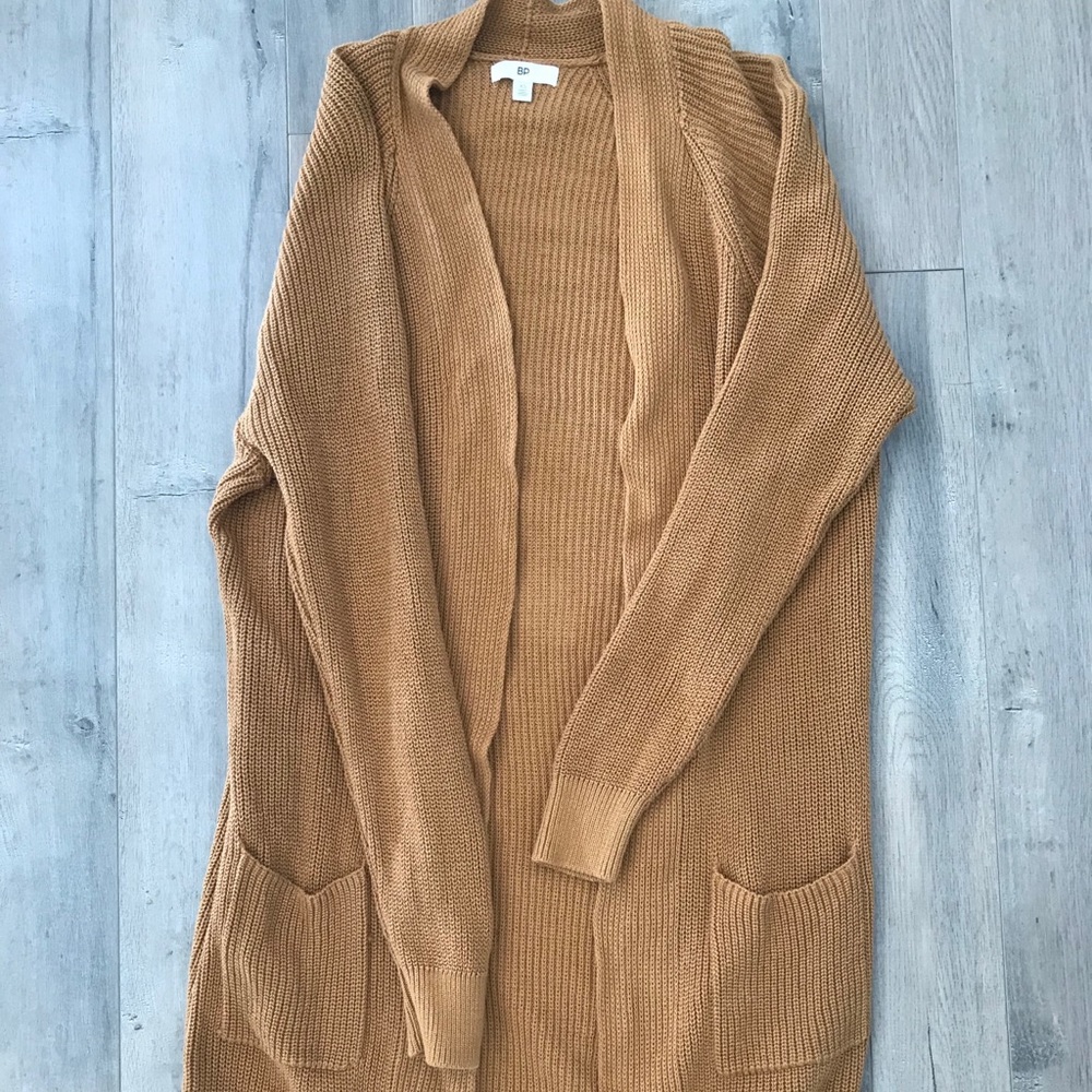 Women’s Long Sleeve Open Cardigan.